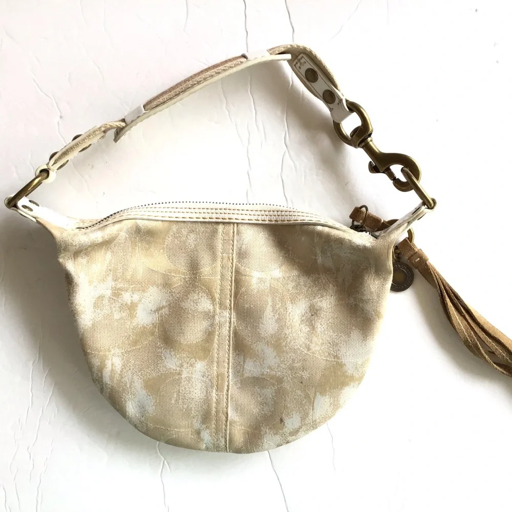 COACH HAMPTON SMALL HOBO PURSE HANDBAG - Picture 2 of 8